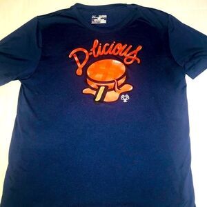 Under Armour boys athletic T-shirt size YXL